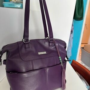 Plum Lily Jade Shaylee Bag.
